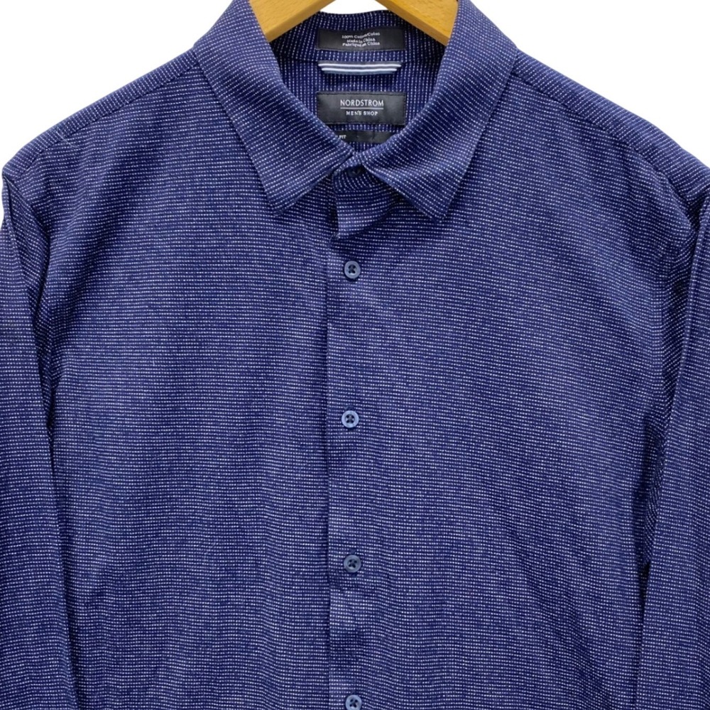 Nordstrom Mens Button Down Long Sleeve Trim Fit Large Blue with White Micro Dots